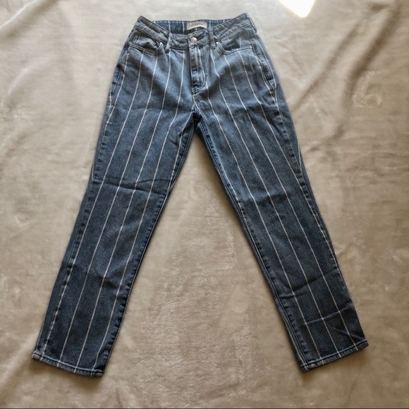 PacSun High-Rise White Striped Mom Jean Size 25 - Picture 1 of 12
